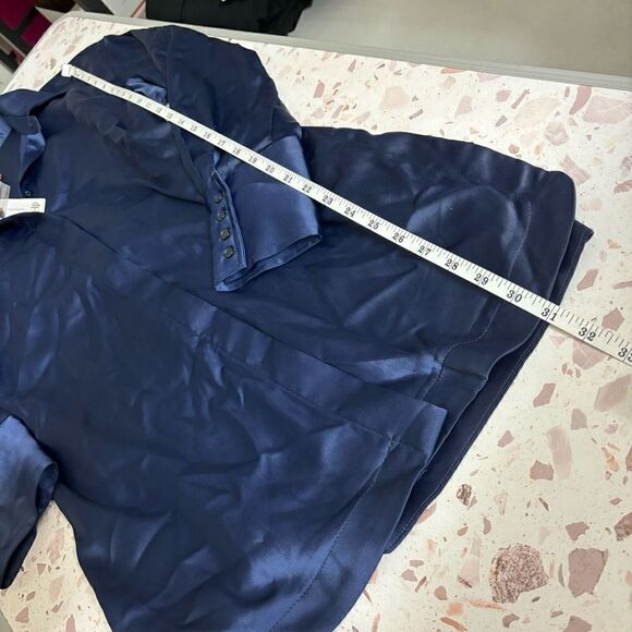 HOUSE OF HARLOW 1960 Women Long Sleeve Button Up Tunic Blouse Small Navy Satin n - Picture 6 of 9